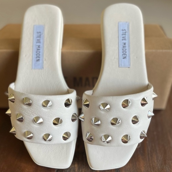 Steve Madden Laverne Leather Studded Slide Sandals - Picture 9 of 10
